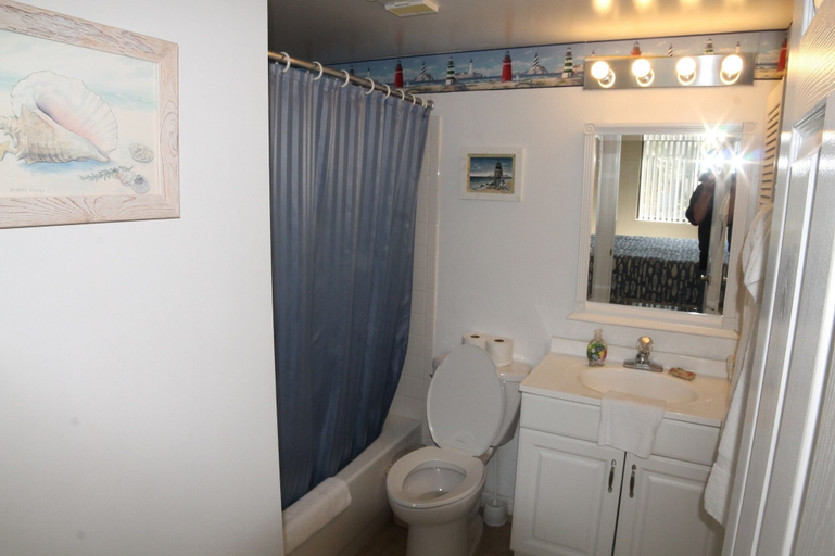 Bathroom 3, St. Augustine Ocean and Racquet 2204, Saint Johns