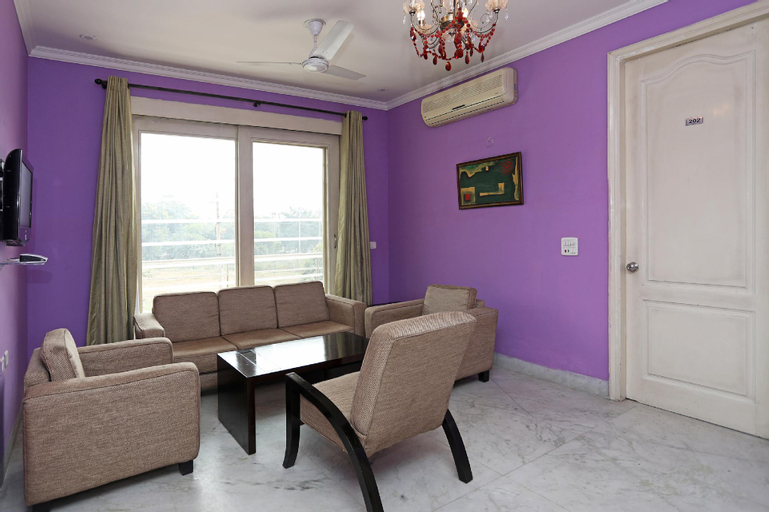 OYO 9947 Ashiana Guest House, Gurgaon