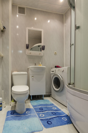 Bathroom 4, Apartment on Rodionova 191, Borskiy rayon