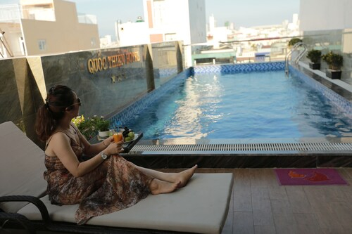 Quoc Thien Hotel, Thanh Khê