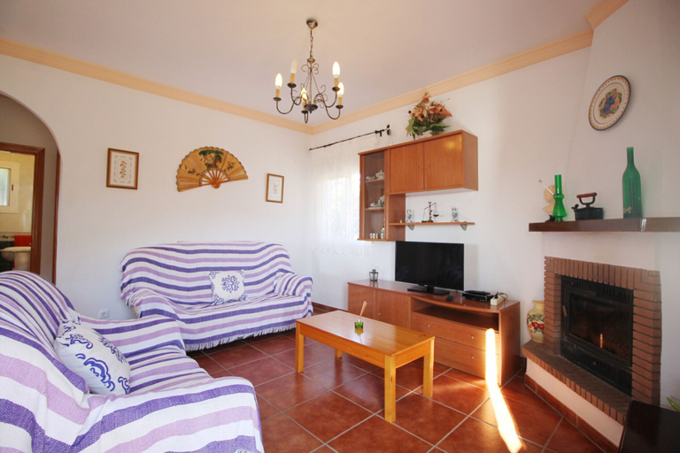 Others 5, 1084 Villa Manolo, Málaga
