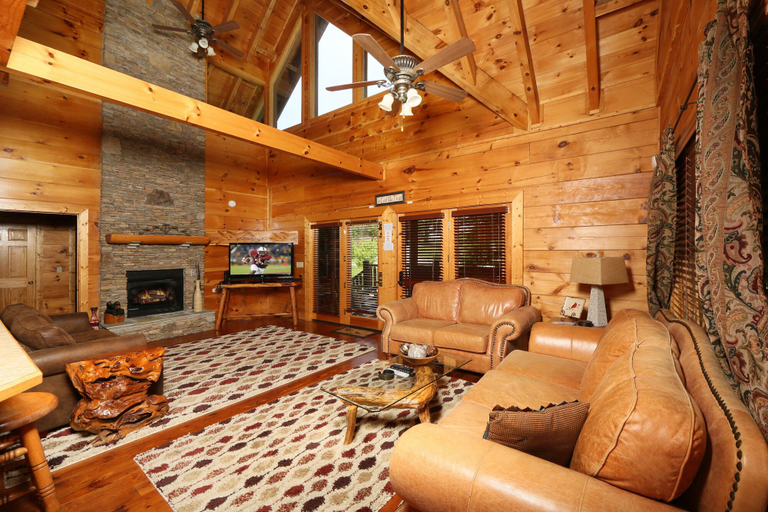 Public Area 2, Southern Hospitality - Two Bedroom Cabin, Sevier