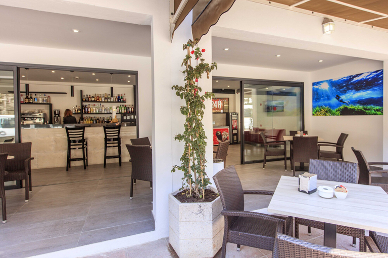 Public Area 3, Hotel Levante, Baleares