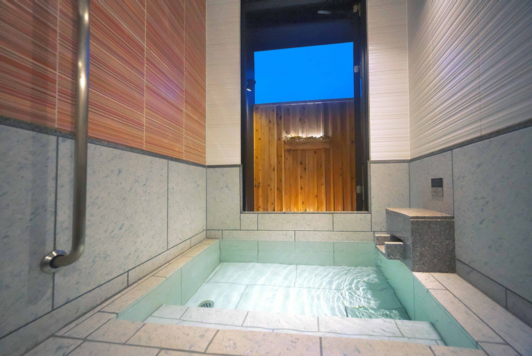 Kusatsu Hotel, Kusatsu