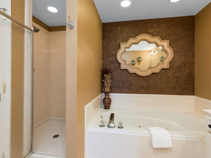 Bathroom 4, Marlin Key by Meyer Vacation Rentals, Escambia