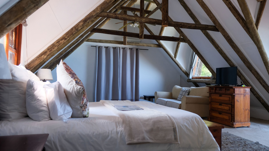 Bedroom 4, Crawfords Beach Lodge, Amathole