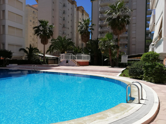 Sport & Beauty 4, 1.las Alondras Bl A Esc. 3 2º pta 6, Valencia