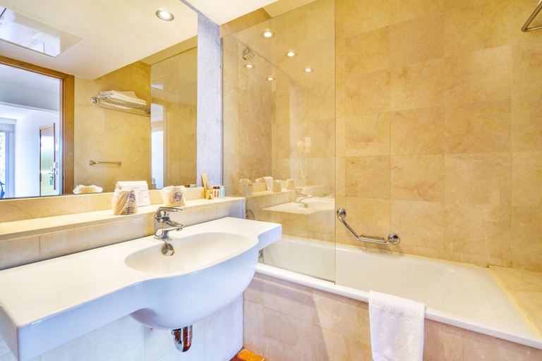 Bathroom 5, Na Forana, Baleares