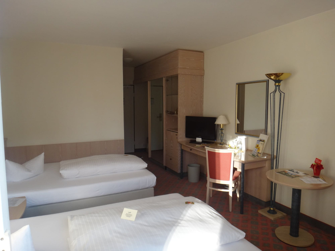 Bedroom 2, Hotel am Schloß Apolda, Weimarer Land