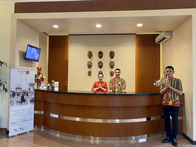 Hotel ToSAN Solo Baru, Sukoharjo