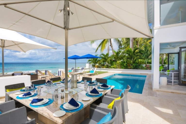 Food & Drinks, Villa Nirvana