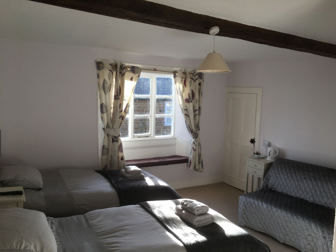 Bedroom 2, The Bartholomew Arms, Northamptonshire