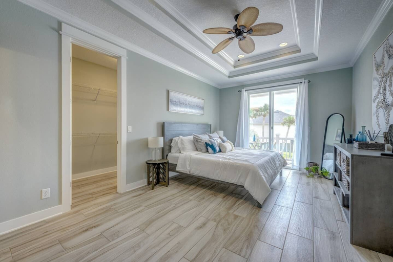 Bedroom 3, Sun-splashed Luxe Townhome - Walk to the Sand, Duval