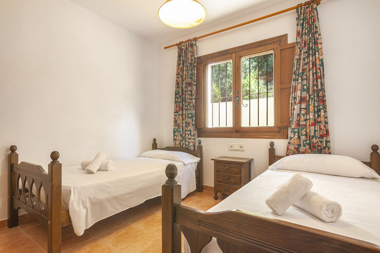 Bedroom 4, Andre, Alicante