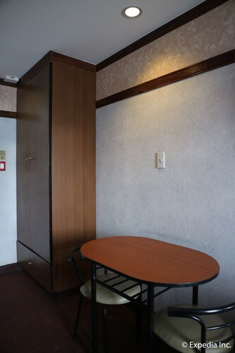 Hotel Sogo Sta. Rosa Laguna, Santa Rosa City