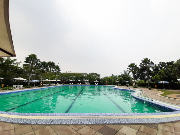 Compact and Tidy Studio Apartment at Aeropolis Residence 3 By Travelio, Tangerang