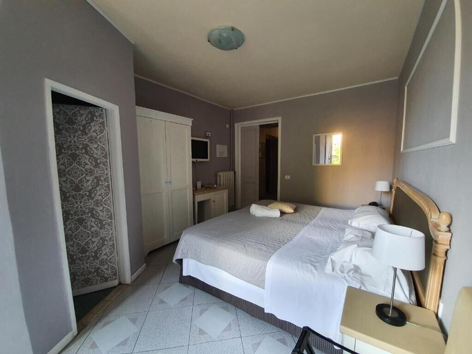 Bedroom 3, Fedora Hotel, Florence