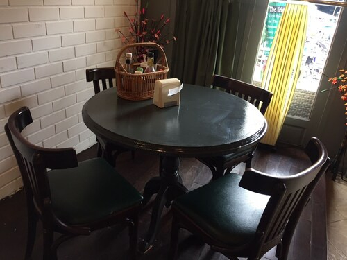 The Irish Clock, Muang Udon Thani