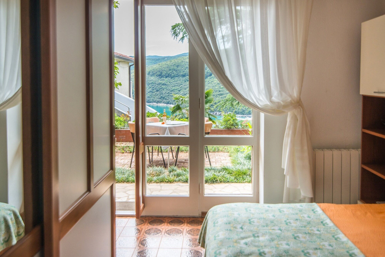 Others 5, Apartments Ljerka, Labin