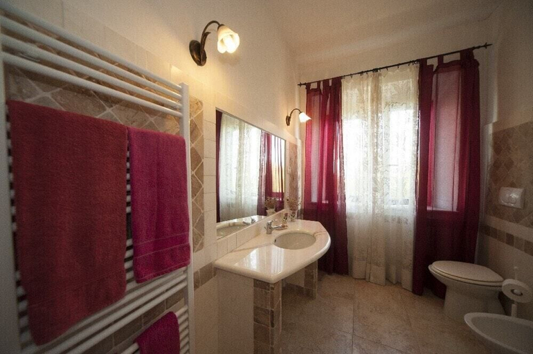 Bathroom 5, Azienda Agricola Podernuovo, Siena
