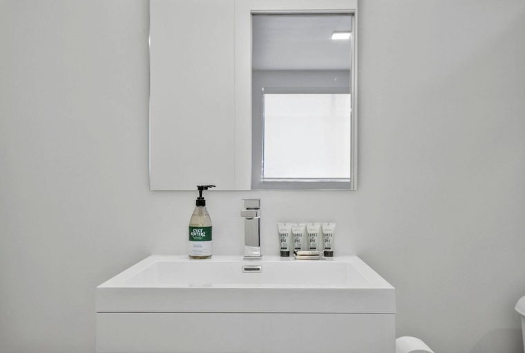 Bathroom 4, Little Havana Apartments by DDS, Miami-Dade