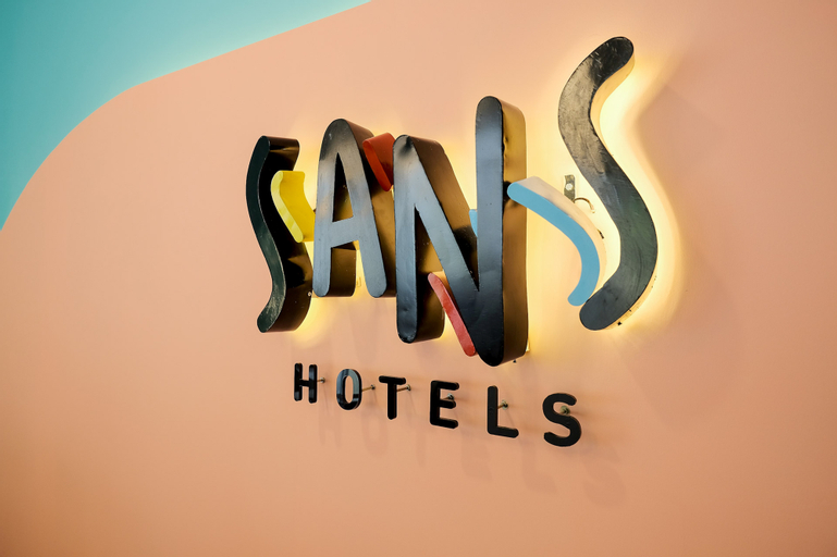 Sans Hotel Puri Indah Jakarta, West Jakarta