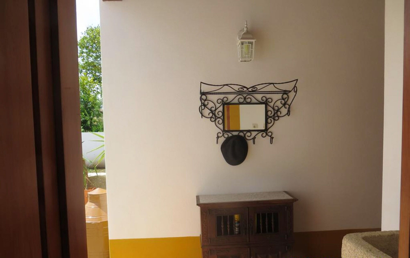 Villa With 2 Bedrooms in Anta, With Private Pool, Furnished Garden and Wifi - 2 km From the Beach, Espinho