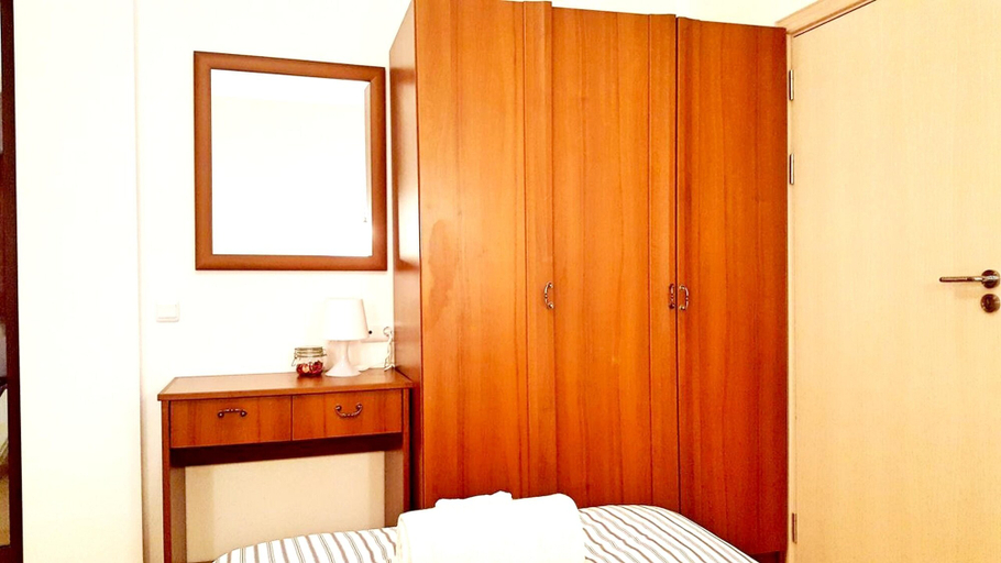 Bedroom 4, Cosy Apartment in Bansko with Mountain View - 60 m², Bansko