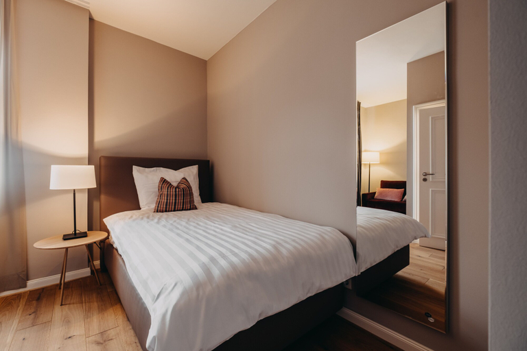 Bedroom 4, Hotel zum Heidkrug, Lüneburg