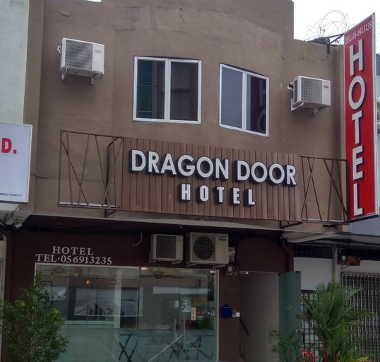 Dragon Door Hotel, Manjung