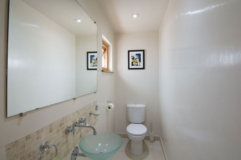 Bathroom 5, Villa Thespina on the Beach