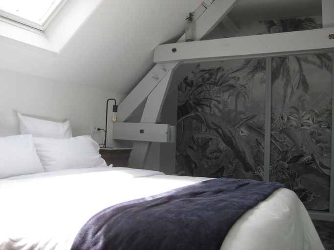 Bedroom 3, Letabli, Nord