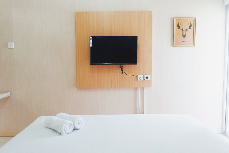 Spacious Studio Apartment at Pavilion Permata By Travelio, Surabaya