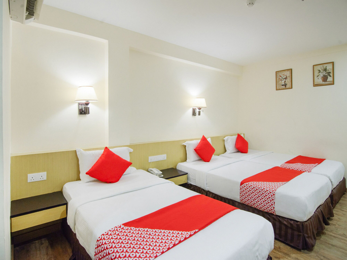 OYO 371 Grand Eastern Hotel, Penampang