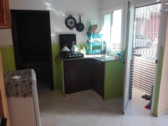 Others 5, Modern Apartment in Martil with City View - 62m², Tétouan