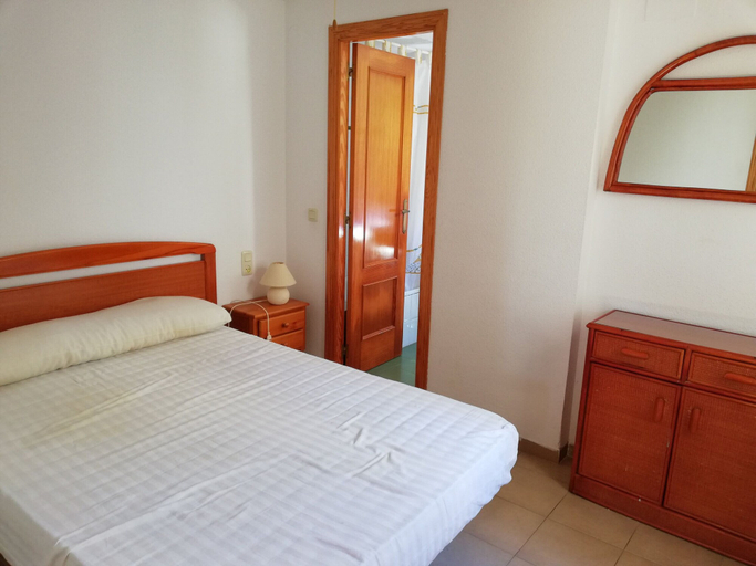 Bedroom, 46939425, Valencia