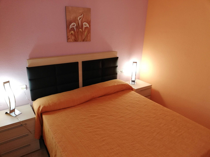 Bedroom 4, Infante E3 - 9º, Valencia