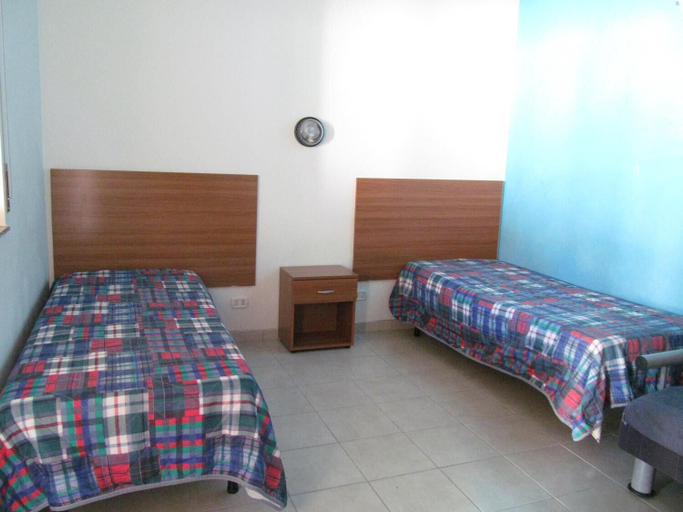 Bedroom 3, Camping Blumare Village, Messina