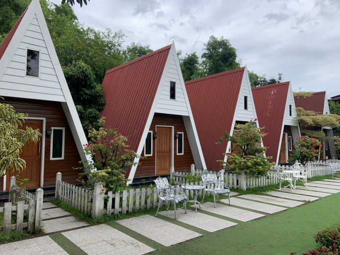 Exterior & Views 1, Omah Kurcaci, Kediri