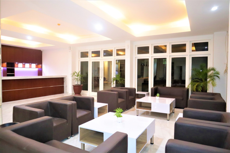 Public Area 2, Grand Nur Boutique Hotel Watampone, Bone