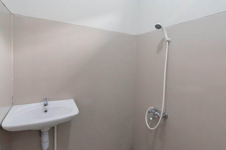 Bedroom 4, RedDoorz Syariah near Stasiun Cianjur (permanently closed), Cianjur