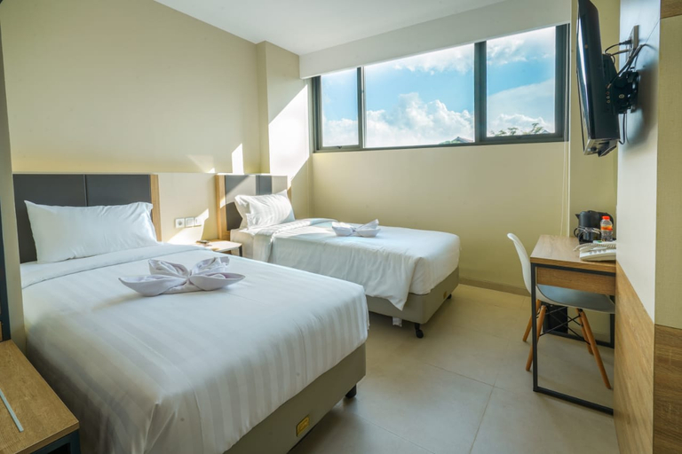 Bedroom 4, Front One Harvest Hotel Wonosobo, Wonosobo