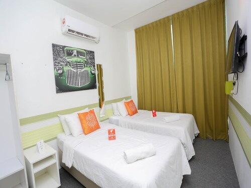 OYO 221 Olive Hotel, Johor Bahru