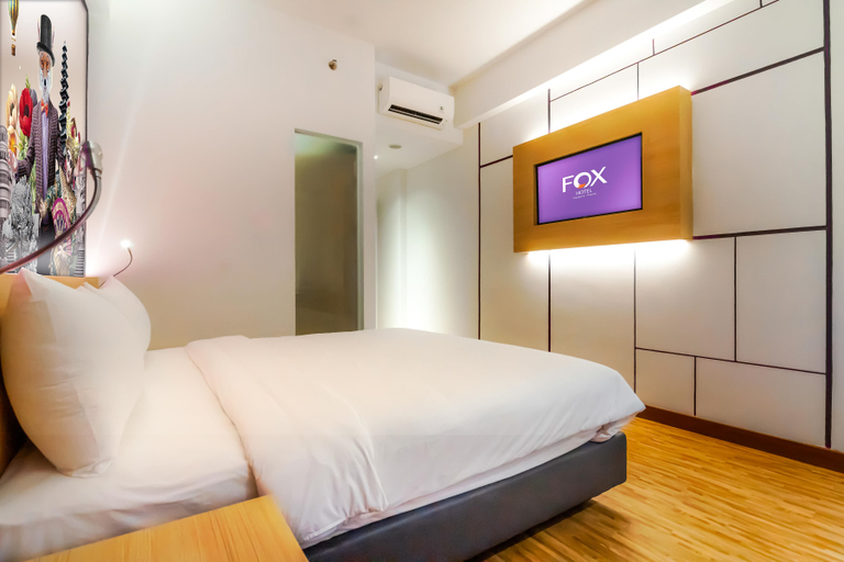 Fox Hotel Jayapura Room Type - SUPERIOR ROOM ONLY