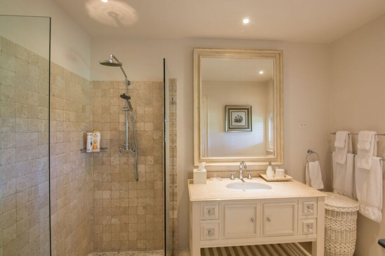 Bathroom, Villa Casablanca