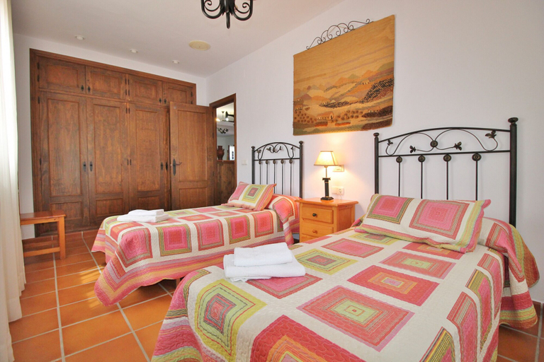 Bedroom 3, 1053 Villa Seral, Málaga