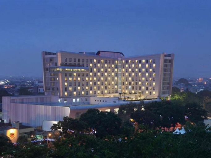 Santika Premiere Dyandra Hotel & Convention Medan, Medan