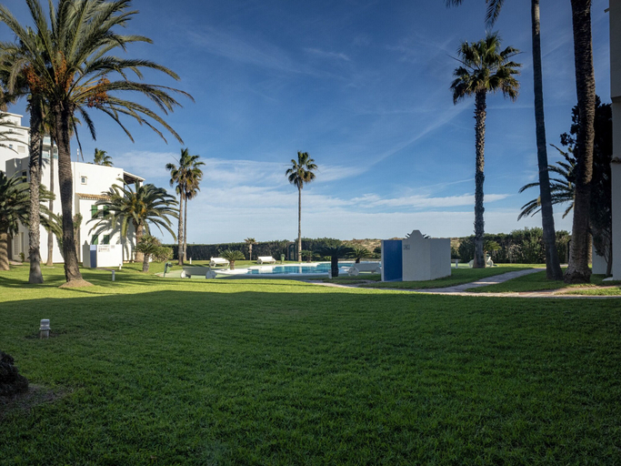 Others 4, 46939425, Valencia