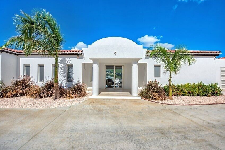 Exterior & Views 2, Villa Amalia