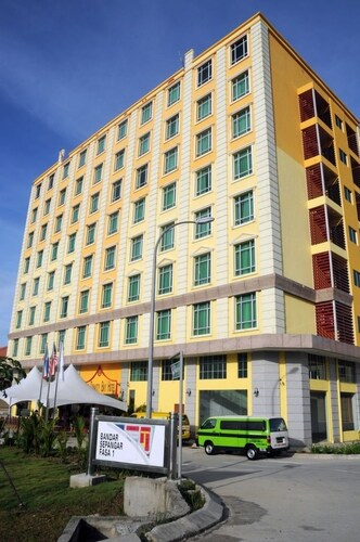 Tang Dynasty Bay Hotel Sepanggar Kota Kinabalu Booking Murah Di Tiket Com